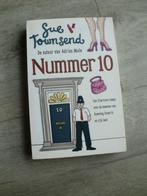 Sue Townsend - Nummer 10, Ophalen of Verzenden, Nieuw