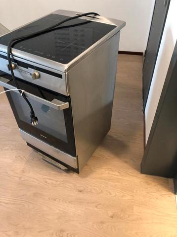 Inductie fornuis 50cm LEES ADVERTENTIE  beschikbaar voor biedingen