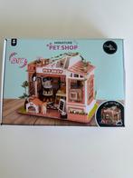 Crafts&Co miniature pet shop, bouwpakket nieuw!, Ophalen, Nieuw, Poppenhuis