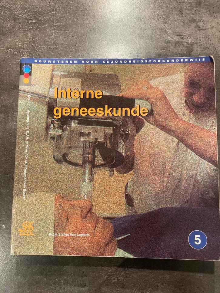 Interne Geneeskunde - Leerboek HBO, Boeken, Studieboeken en Cursussen, Zo goed als nieuw, HBO, Alpha, Ophalen of Verzenden