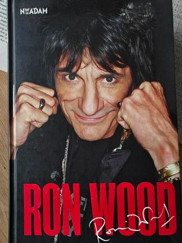 Ron Wood biografie  Nederlandstalig. beschikbaar voor biedingen