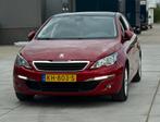 Peugeot 308 1.2 130PK 5-D 2017 Rood, Auto's, Voorwielaandrijving, Stof, Origineel Nederlands, Bedrijf