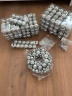 Zilveren kerstballen en krans nieuw, Ophalen of Verzenden, Nieuw