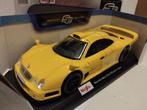 Mercedes Benz CLK GTR Street yellow Edition Maisto 1:18 KRD, Hobby en Vrije tijd, Modelauto's | 1:18, Ophalen of Verzenden, Zo goed als nieuw