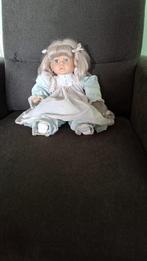 Pop porselein NIEUWSTAAT, Ophalen, Zo goed als nieuw, Pop