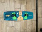 CrazyFly Acton 138x43 kiteboard Incl. Pads – Topconditie, Twintip, Ophalen of Verzenden, Gebruikt, Kiteboard