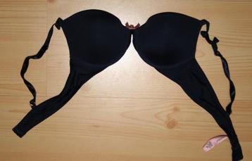 Hunkemôller do-blauwe beugel-bh maat 75 A. van 62% polyamide beschikbaar voor biedingen