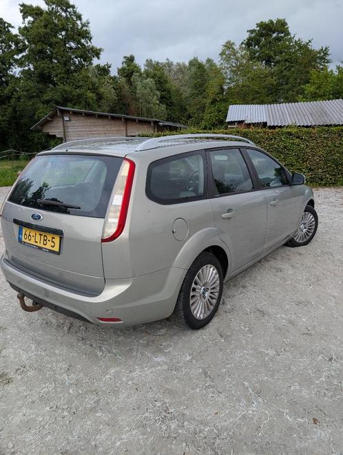 Ford Focus 1.8Wagon 2010 nieuwe APK, airco, cruise contr, Auto's, Ford, Particulier, Focus, Airbags, Airconditioning, Bluetooth