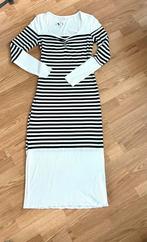 Supermooie jurk voor de zomer maat 40, Reserved, Maat 38/40 (M), Ophalen of Verzenden, Onder de knie