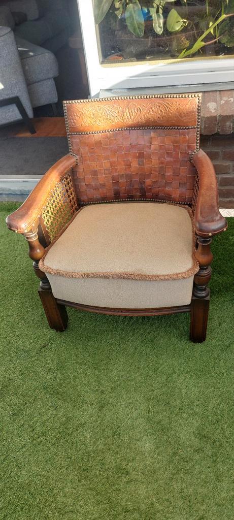 Vintage Ercol Fauteuil met Riet en Leer, Huis en Inrichting, Stoelen, Gebruikt, Eén, Hout, Leer, Riet of Rotan, Stof, Bruin, Ophalen