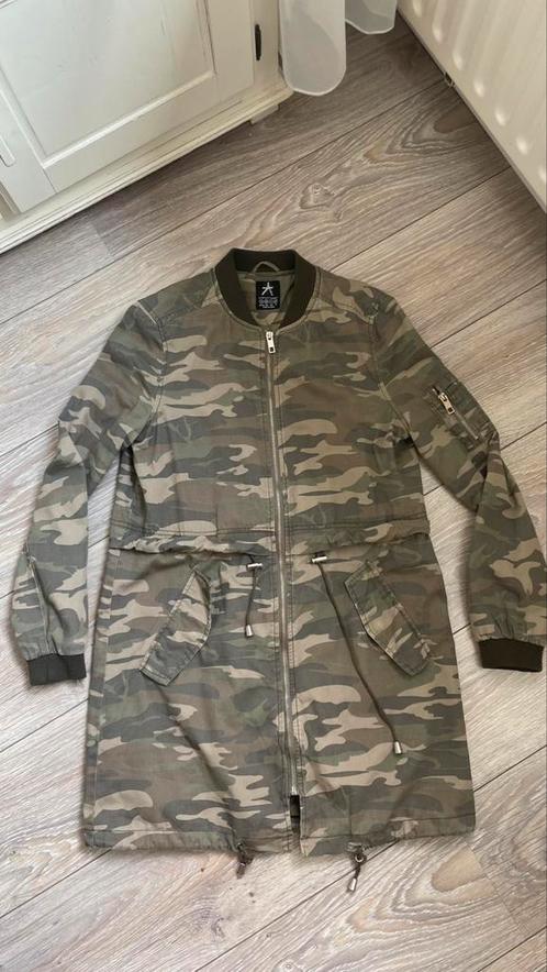 Stoere leger jas, Kleding | Dames, Jassen | Zomer, Gedragen, Maat 36 (S), Groen, Ophalen of Verzenden