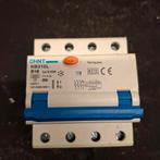 Chint Aardlekautomaat 25A B-kar 300mA, Ophalen of Verzenden