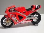 Honda VTR1000-SP2 - Valentino Rossi/Edwards - Suzuka 2001, Ophalen of Verzenden, Gebruikt, 1:9 t/m 1:12, Motor
