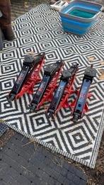 4x Krik - Zo goed als nieuw!, Auto diversen, Krikken, Ophalen of Verzenden, Zo goed als nieuw, Manueel, Schaarkrik