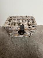 Rieten fietsmand met deksel, Ophalen of Verzenden, Gebruikt, Fietsmand