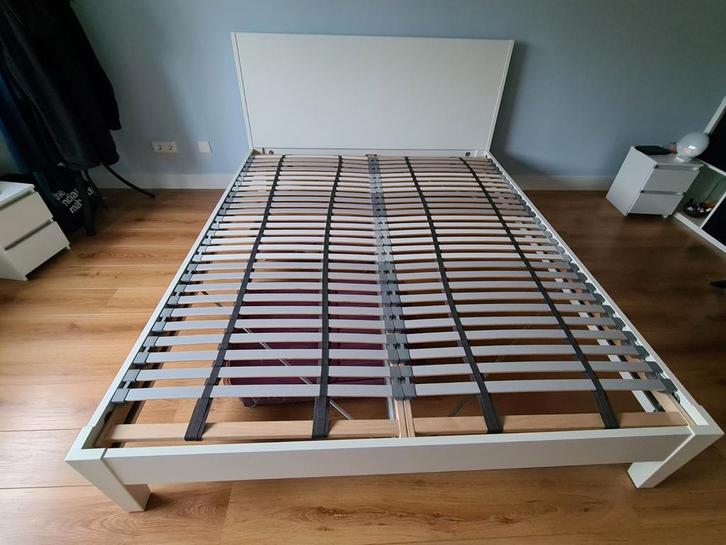 Ikea bedframe - 200x160, Huis en Inrichting, Slaapkamer | Bedden, Gebruikt, Tweepersoons, 160 cm, 200 cm, Hout, Wit, Ophalen