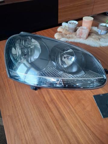 Koplamp R golf 5  beschikbaar voor biedingen