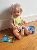 Nenuco pop met bad & wipstoeltje, Kinderen en Baby's, Speelgoed | Poppen, Ophalen, Gebruikt, Babypop