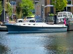 SAIL schip met kapitein.      boot sloep, Met schipper, Sloep of Motorboot