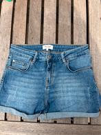 Kort spijkerbroekje dames maat m, Kleding | Dames, The Sting, Ophalen of Verzenden, Gedragen, Blauw