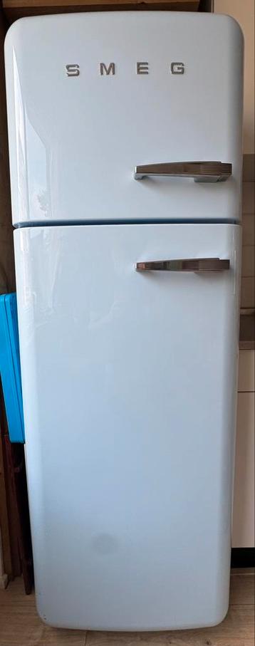 SMEG Koel-Vriescombinatie (172cm) beschikbaar voor biedingen