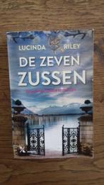 De zeven zussen, Ophalen of Verzenden, Gelezen, Lucinda Riley