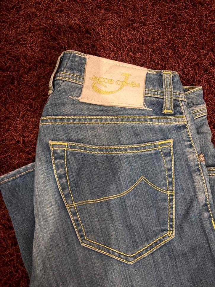 Jacob Cohen Jeans - Stijlvol en Comfortabel maat 31/33, Kleding | Heren, Spijkerbroeken en Jeans, Zo goed als nieuw, Overige jeansmaten