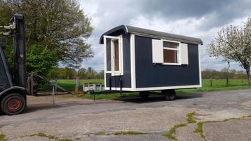 Pipowagen tinyhouse werfkeet 4x2  beschikbaar voor biedingen