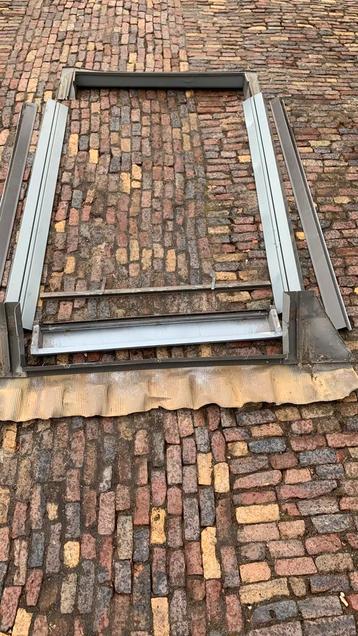 Velux Kappen Onderdelen beschikbaar voor biedingen