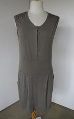 JURK VAN TRIX & REES MAAT L, Maat 42/44 (L), Ophalen of Verzenden, Knielengte, Grijs