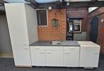 Te Koop zgn keukenblok van Bribus inclusief hoge kast, kraan, Huis en Inrichting, Keuken | Complete keukens, Ophalen, Zo goed als nieuw