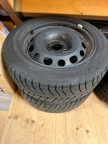 Winterbanden + velgen. Michelin 205 / 55R16   91H beschikbaar voor biedingen