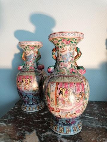 koppel oud chinese vazen qianlong seal mark beschikbaar voor biedingen