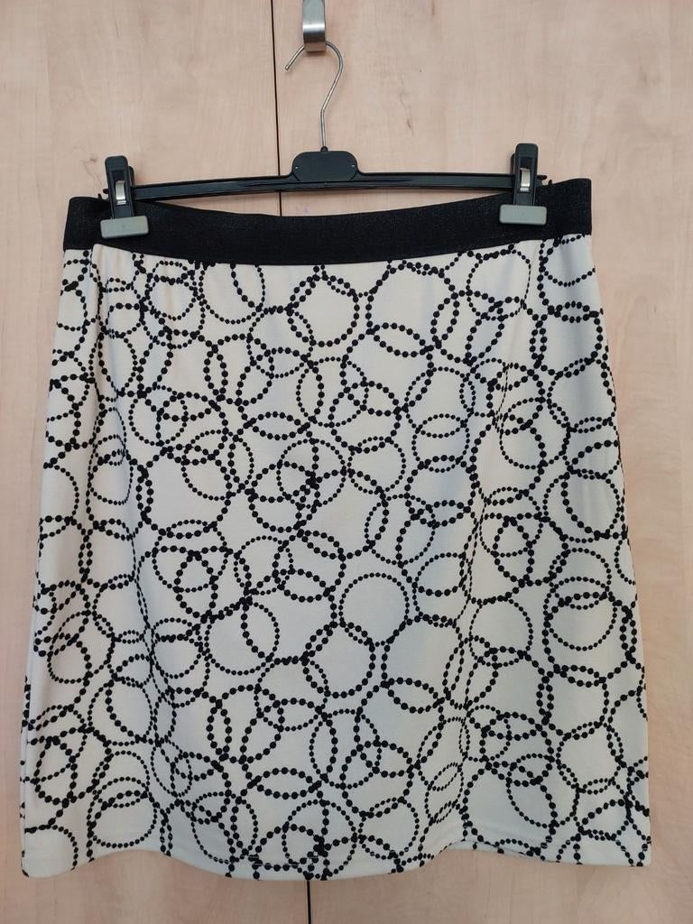 Creme rok met zwarte cirkels en elastisch band. Maat 46, Kleding | Dames, Rokken, Beige, Maat 46/48 (XL) of groter, Ophalen of Verzenden