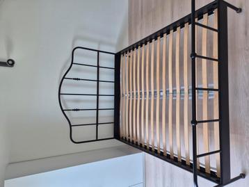 Ikea stjarno bedrame + lattenbodem