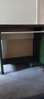 Groen bureau met wieltjes-ikea micke, Huis en Inrichting, Kasten | Computermeubels, Ophalen, Gebruikt, 70 tot 120 cm, Metaal