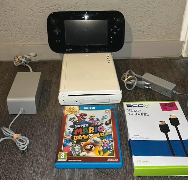 Complete wii u mario set, Spelcomputers en Games, Spelcomputers | Nintendo Wii U, Zo goed als nieuw, Met 1 controller, Ophalen of Verzenden