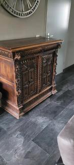 Antiek Mechelse kast, Ophalen