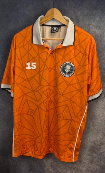 Dr. Peacock soccer T-shirt Kingsday 2025 beschikbaar voor biedingen