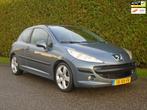 Peugeot 207 1.4 VTi ...Met SCHADE......., Metallic lak, Gebruikt, Origineel Nederlands, Handgeschakeld