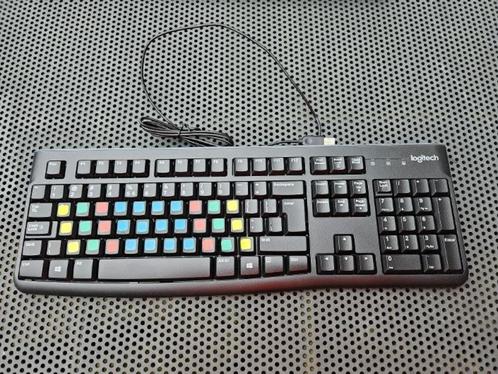 Toetsenbord K120 Corded Keyboard Logitech, Computers en Software, Toetsenborden, Zo goed als nieuw, Qwerty, Bedraad, Ophalen of Verzenden