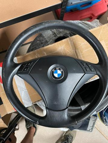 BMW E60 stuurwiel origineel beschikbaar voor biedingen