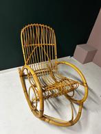 Vintage rotan schommelstoel, Ophalen