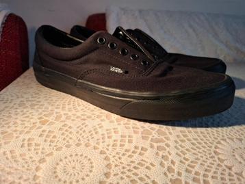 Vans sneakers (maat 42) beschikbaar voor biedingen