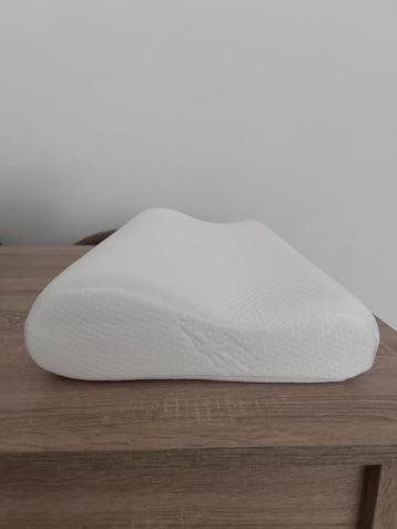 Tempur Medium Kussen - Zo goed als nieuw! beschikbaar voor biedingen