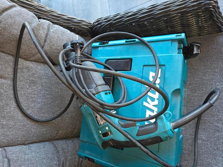 Combihamer makita hr2230 in nieuwstaat, Doe-het-zelf en Verbouw, Gereedschap | Boormachines, Zo goed als nieuw, Boor- en/of Breekhamer