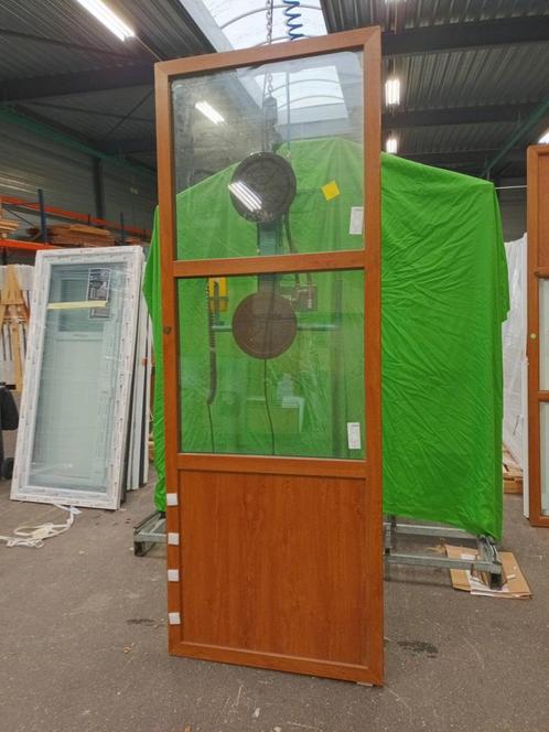 Kunststof Vast kozijn  b98,5 x h270 cm Bruin -2052-, Doe-het-zelf en Verbouw, Kozijnen en Schuifpuien, Nieuw, Raamkozijn, Kunststof