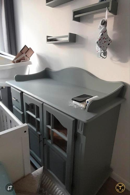 Commode en kledingkast., Kinderen en Baby's, Kinderkamer | Commodes en Kasten, Gebruikt, 105 cm of meer, 100 cm of meer, 50 tot 70 cm
