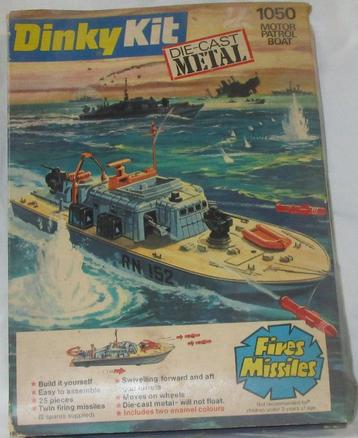 Dinky Toys Action kit 1050 Motor Patrol Boat beschikbaar voor biedingen