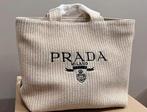 Prada, Ophalen of Verzenden, Zo goed als nieuw, Zwart, Dame